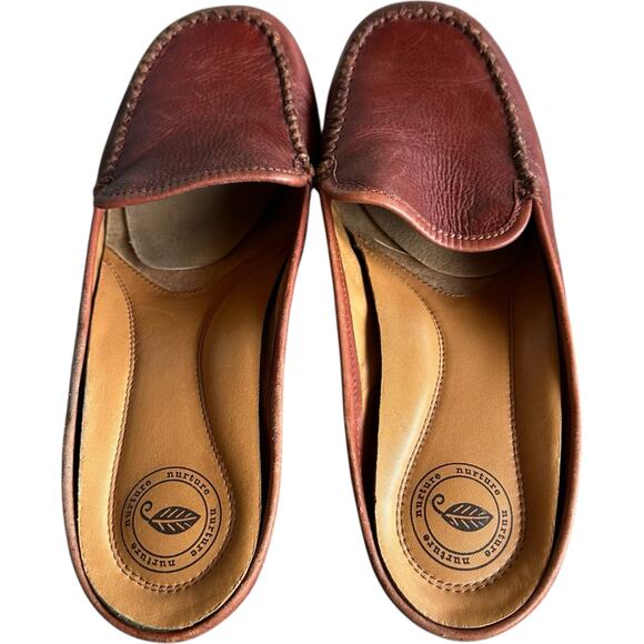 VTG Nurture Brown Leather Kitten Heel Mules Womens SZ 7.5 Y2K Classic Comfort - Picture 5 of 11